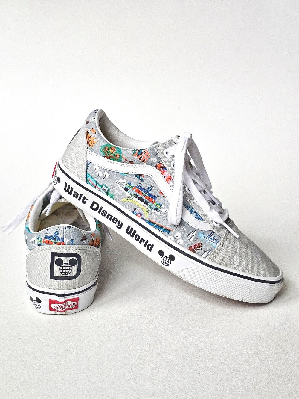 Disney x Vans Old Skool Walt Disney World Park Map Sneakers Men’s 8 /Women’s 9.5